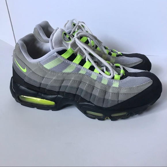 2010 NIKE Air Max ‘95 OG Neon - Picture 2 of 8
